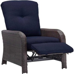 Wicker Outdoor Recliner with Navy Cushions